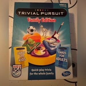 Hasbro Trivial Pursuit Family Edition